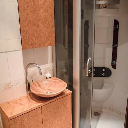 Sadama 11 アパート パルヌ